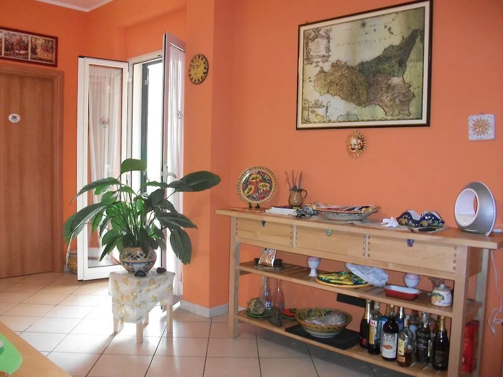 B&B Miroca SantʼAlessio Siculo